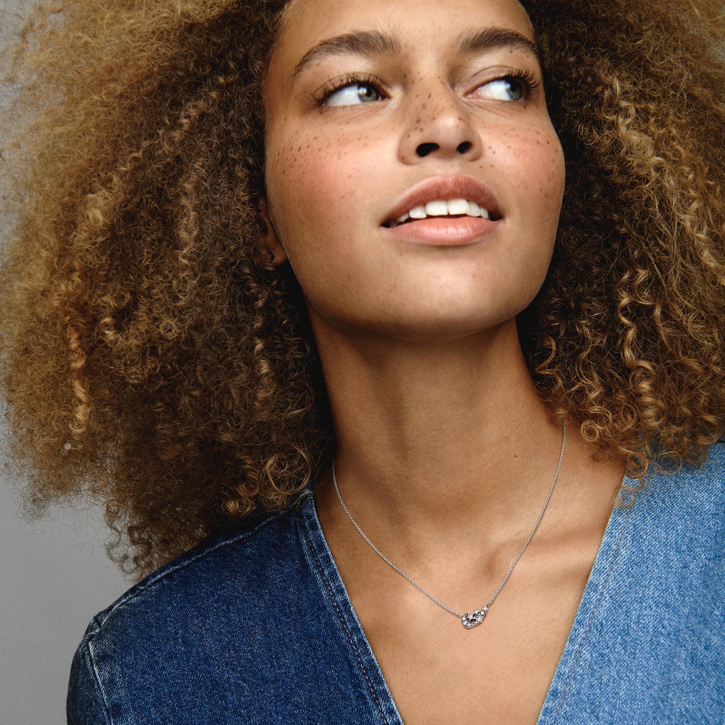 Sparkling Moon & Star Collier Necklace Premium Fashion Jewelry Gift Collection