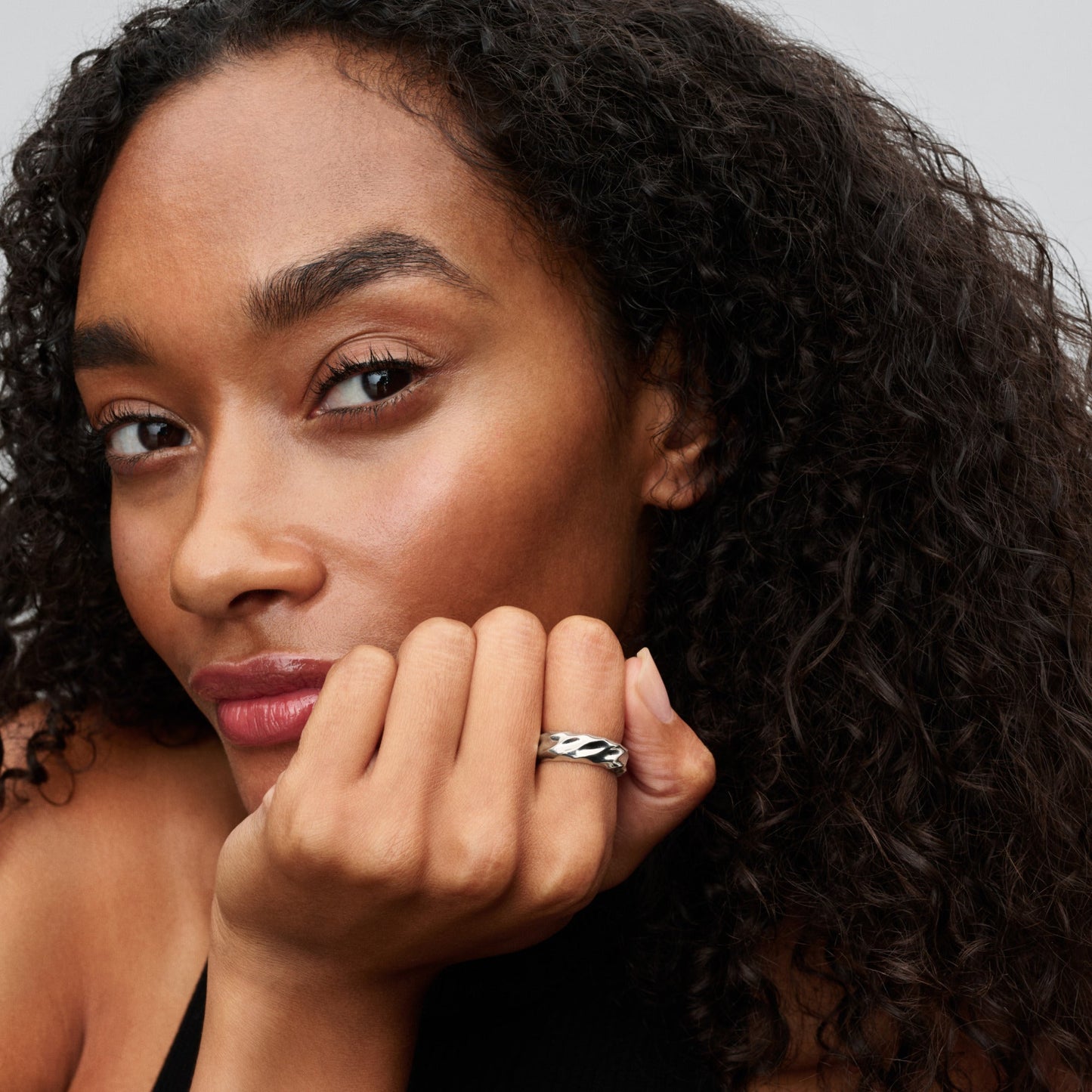 Rippled Wide Band Ring Popular Style Premium Collection