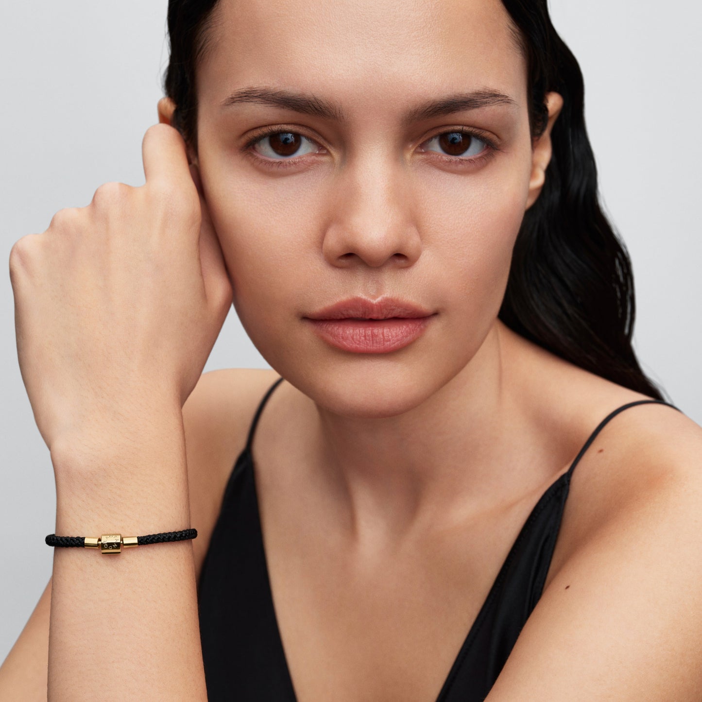 Shimmering Black Cord Bracelet Premium Fashion Jewelry Gift Collection