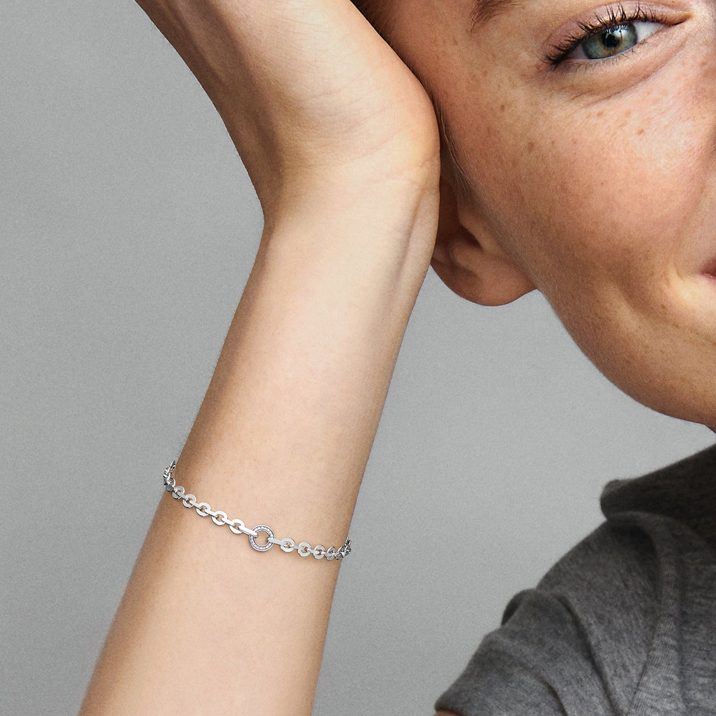 Pandora Signature Pavé Bold Chain Bracelet Premium Fashion Jewelry Gift Collection