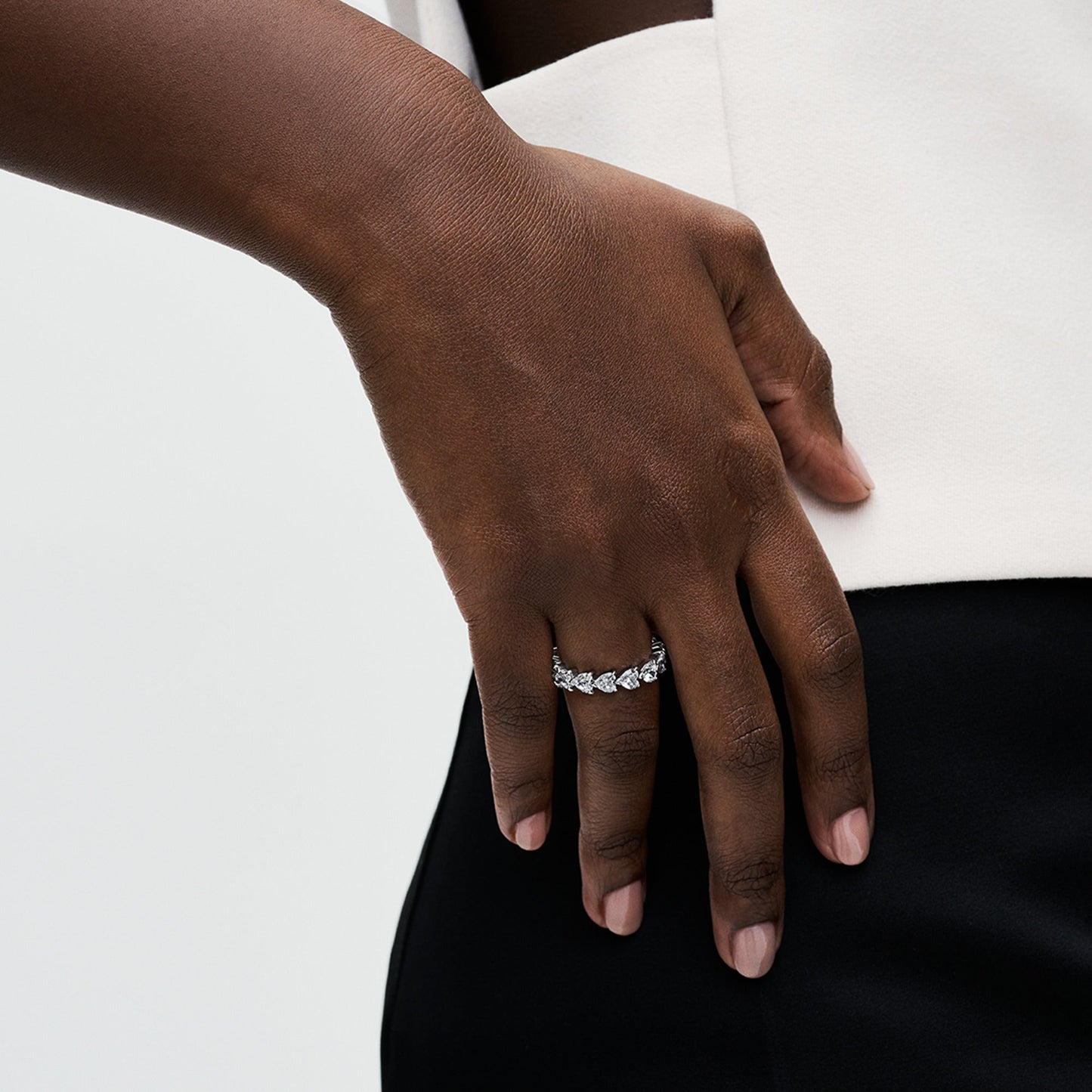 Row of Hearts Eternity Ring Popular Style Premium Collection