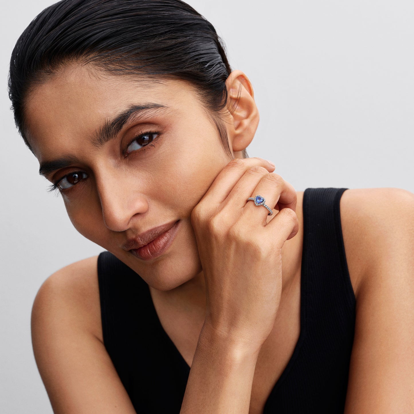 Sparkling Elevated Heart Ring Popular Style Premium Collection