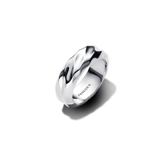 Rippled Wide Band Ring Popular Style Premium Collection