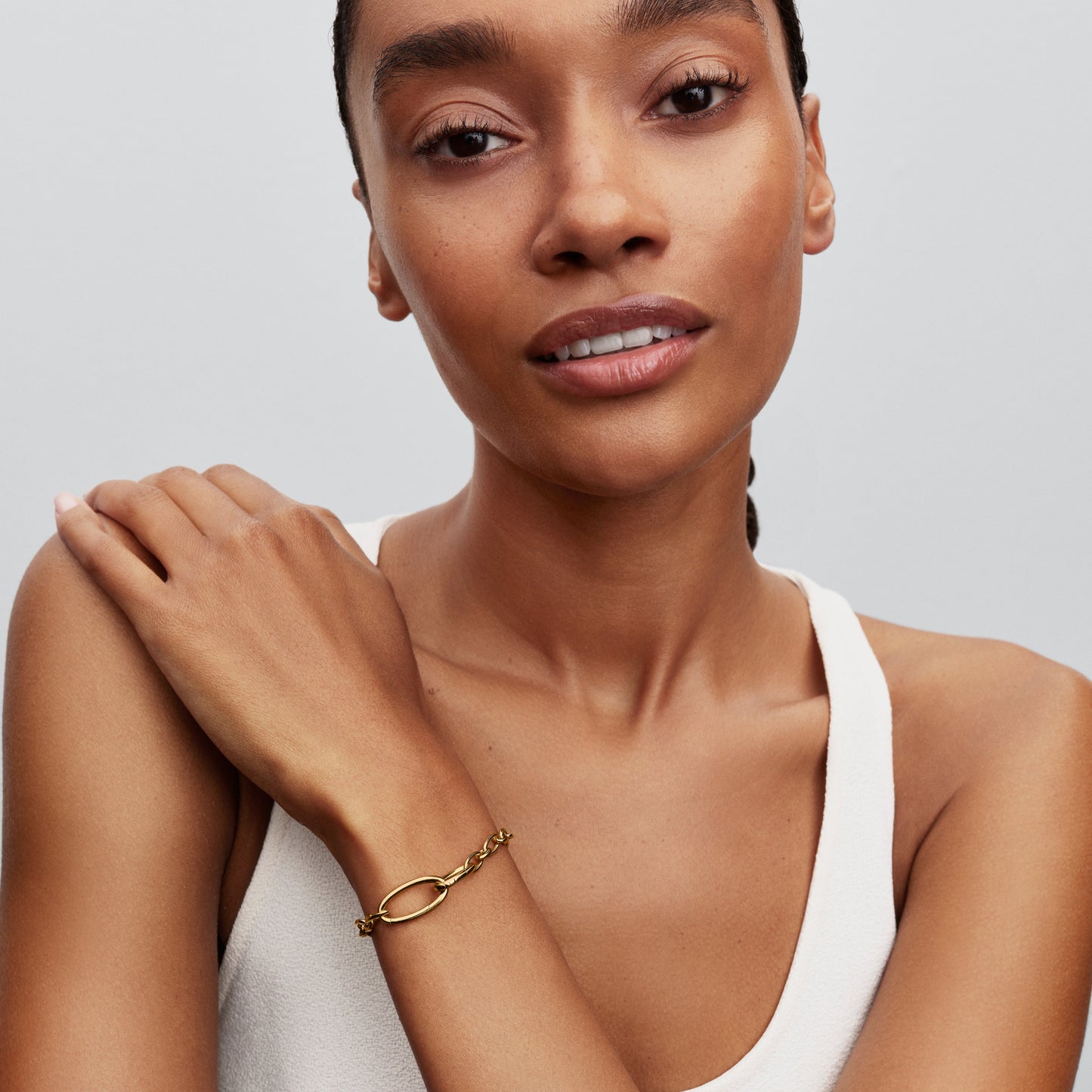 Openable Oval Link Chain Bracelet Premium Fashion Jewelry Gift Collection