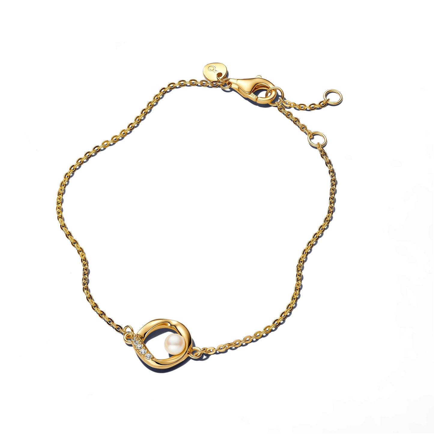 Organically Shaped Pavé Circle & Treated Freshwater Cultured Pearl Bracelet Premium Fashion Jewelry Gift Collection