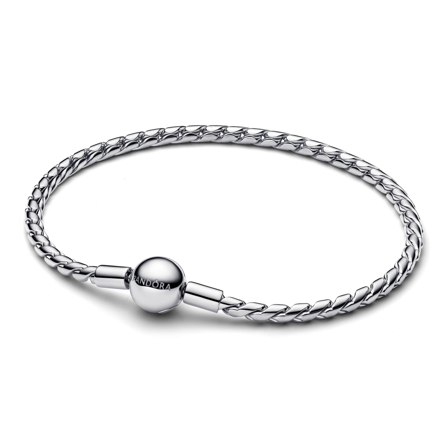 Round Clasp Wing Chain Bracelet Premium Fashion Jewelry Gift Collection