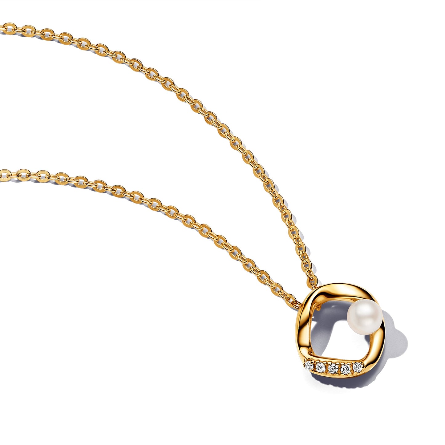 Organically Shaped Pavé Circle & Treated Freshwater Cultured Pearl Collier Necklace Premium Fashion Jewelry Gift Collection